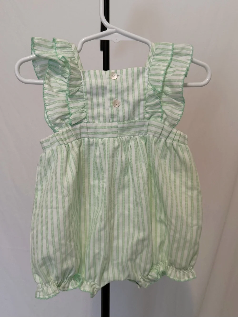 Fantaisie Bebes Smocked Stripe Baby Bubble Romper 3 Months NWOT